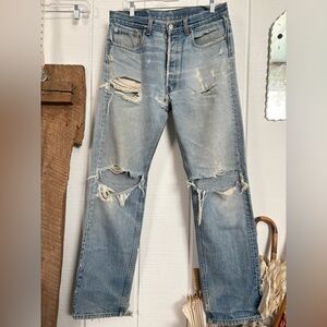 Levi’s 501xx Distressed Men’s 35/32 jeans made in USA